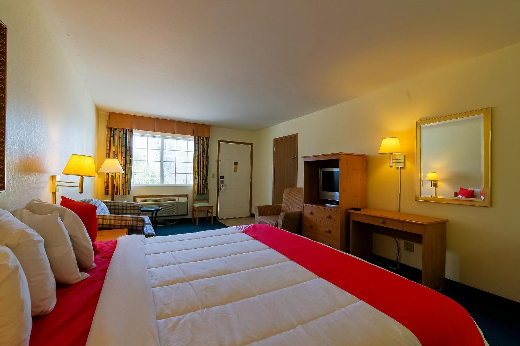 Hotel O Eureka Springs - Christ Of Ozark Area Экстерьер фото