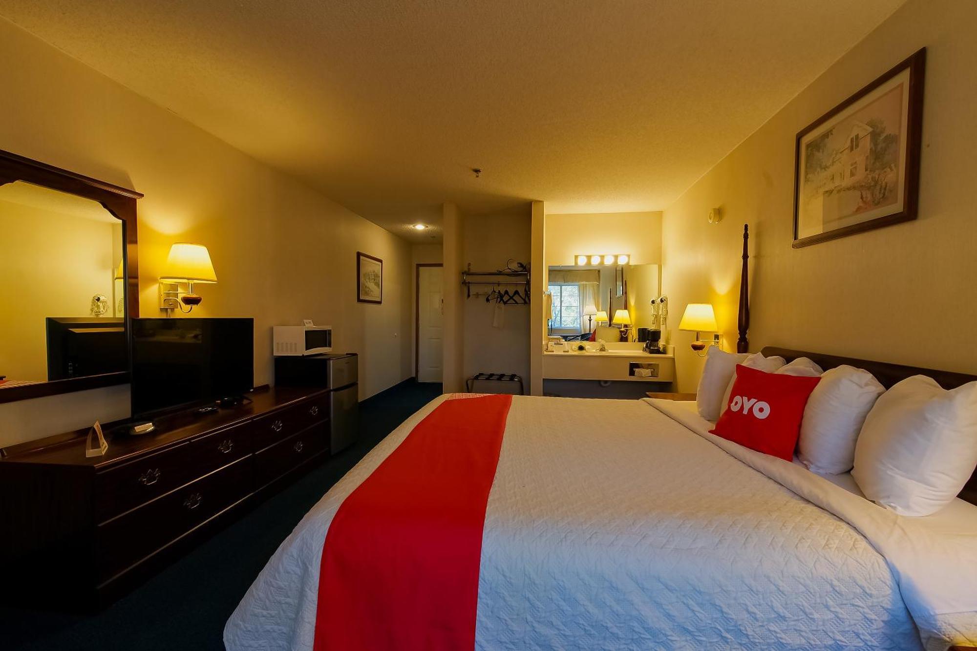 Hotel O Eureka Springs - Christ Of Ozark Area Экстерьер фото