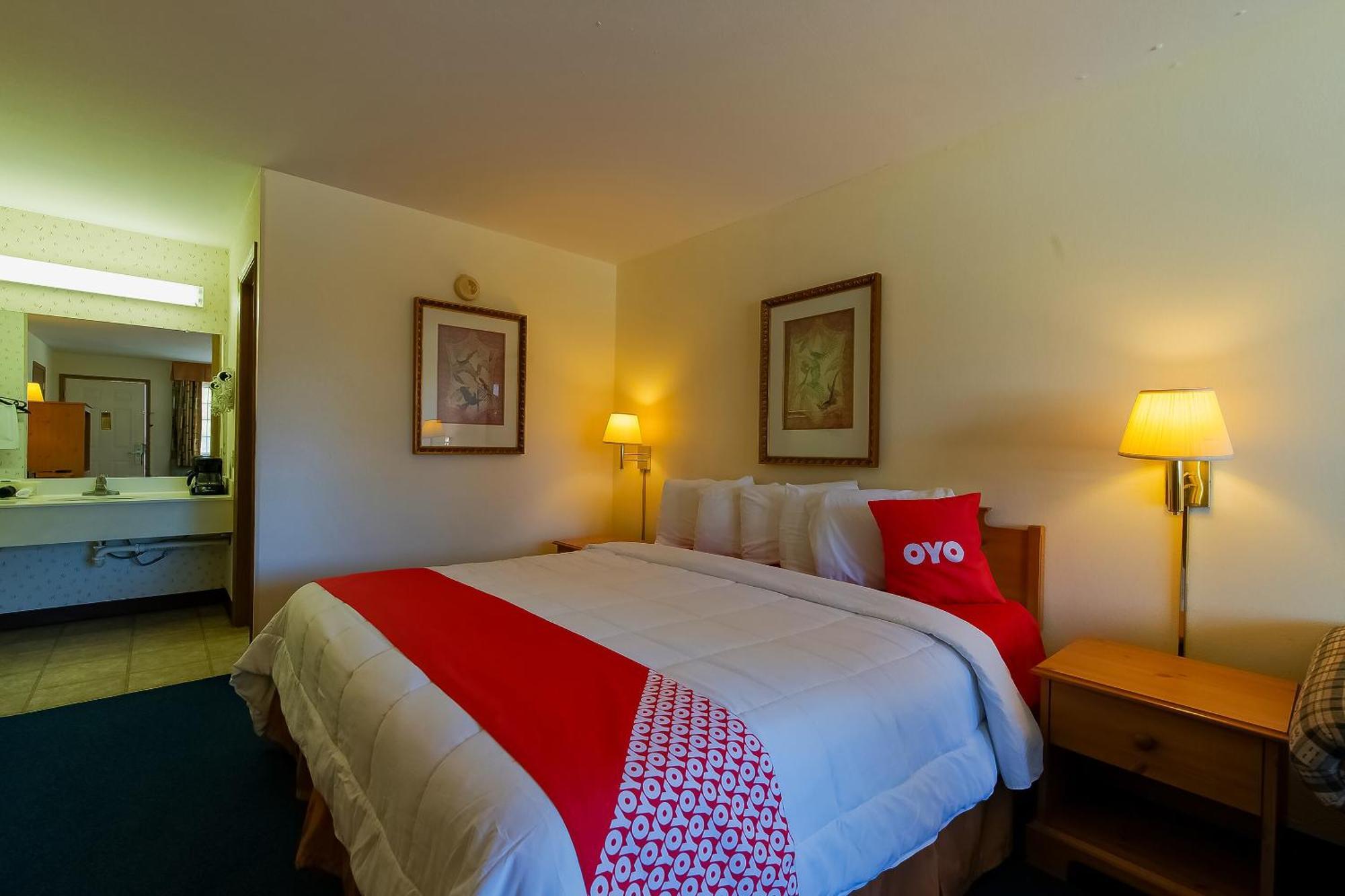Hotel O Eureka Springs - Christ Of Ozark Area Экстерьер фото