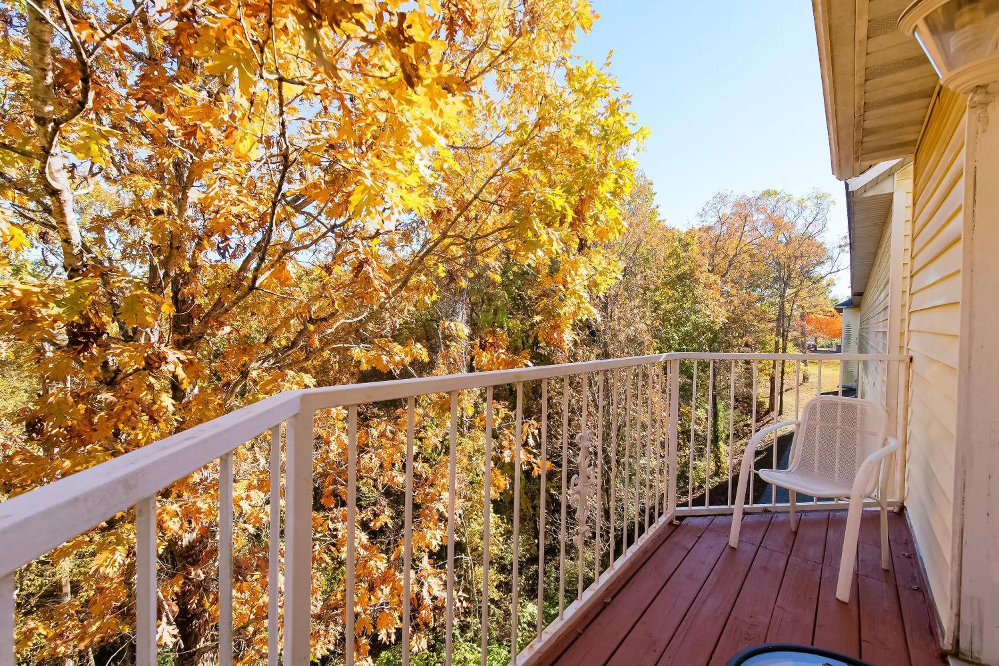 Hotel O Eureka Springs - Christ Of Ozark Area Экстерьер фото