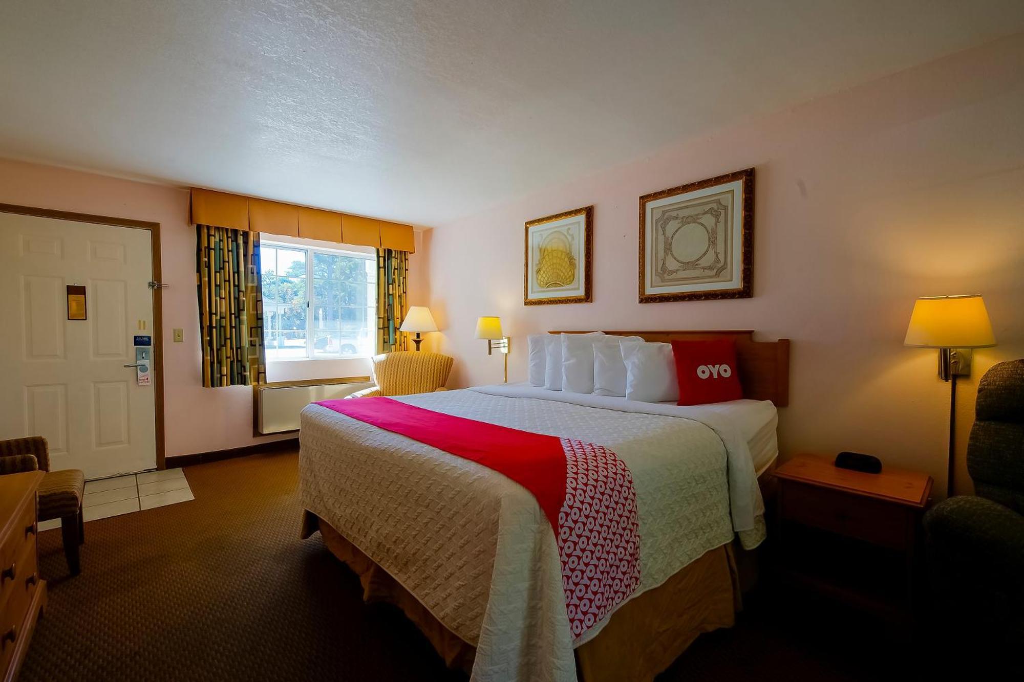Hotel O Eureka Springs - Christ Of Ozark Area Экстерьер фото