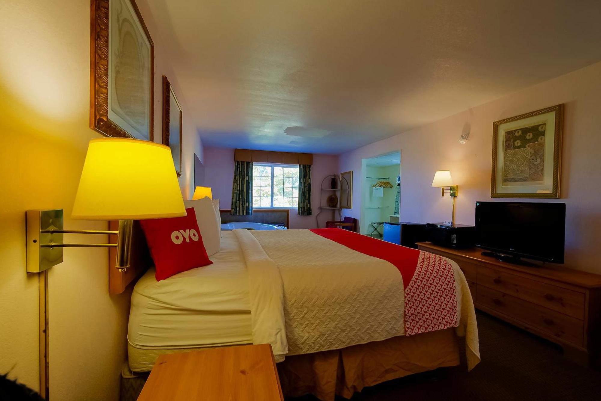 Hotel O Eureka Springs - Christ Of Ozark Area Экстерьер фото